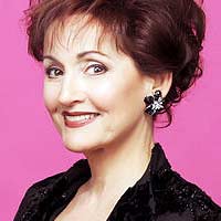 Robin Strasser